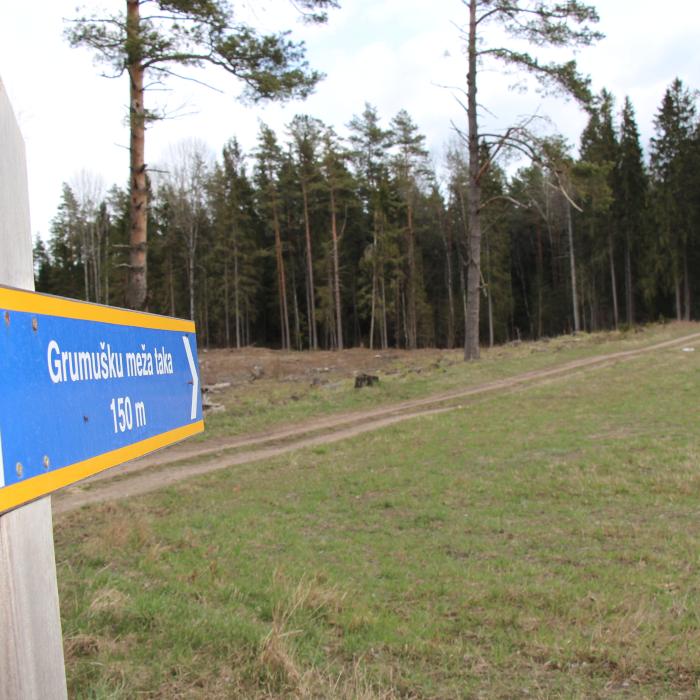 Jukumu Grumuškas kalna - pilskalna taka